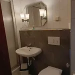 Zum Goldenen Loewen Отель
