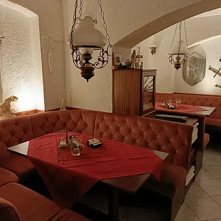 Hotel Zum Goldenen Loewen 3*