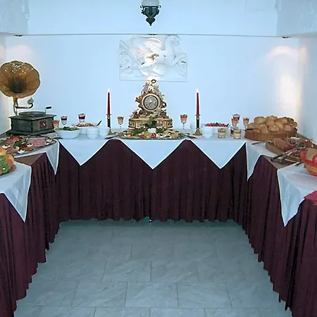 Hotel Zum Goldenen Loewen 3*