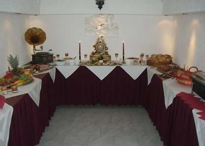 Zum Goldenen Loewen Hotel