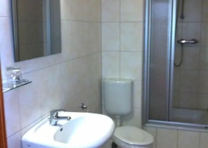 Zum Goldenen Loewen Hotell Merseburg